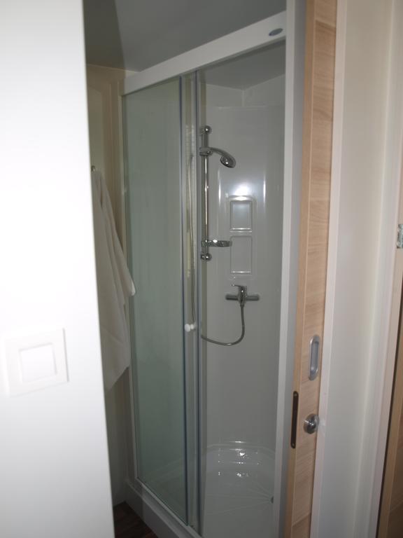 Camping Adria Mobile Home Park Umag Cameră foto