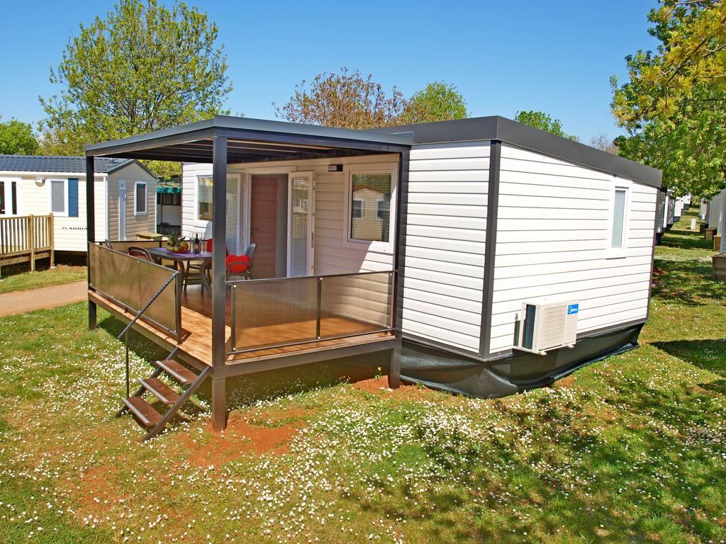 Camping Adria Mobile Home Park Umag Cameră foto